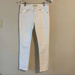 Lucky Brand Lolita capri white jean size 4/27